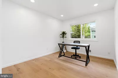 203 Audreys Court SE, Vienna, VA 22180 - Photo 23