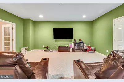 1104 Safa Street, Herndon, VA 20170 - Photo 71