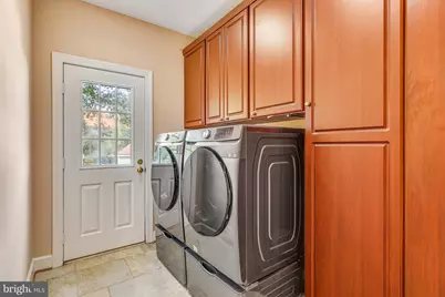 1104 Safa Street, Herndon, VA 20170 - Photo 25