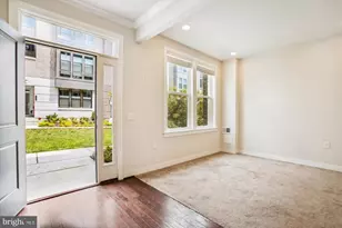 13340 Sherwood Park Ln, Herndon, VA 20171 - Photo 31