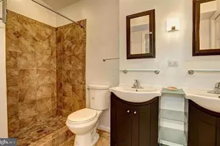 14704 Wycombe St, Centreville, VA 20120 - Photo 7