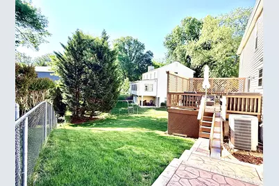 5593 Ann Peake Drive, Fairfax, VA 22032 - Photo 9