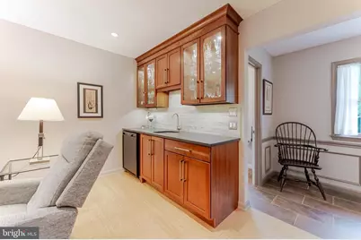 8130 Saxony Drive, Annandale, VA 22003 - Photo 25