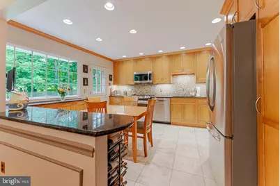 8130 Saxony Drive, Annandale, VA 22003 - Photo 19
