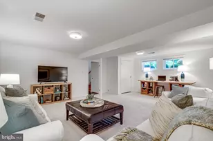 10000 Eastlake Dr, Fairfax, VA 22032 - Photo 31