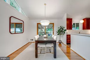10000 Eastlake Dr, Fairfax, VA 22032 - Photo 9