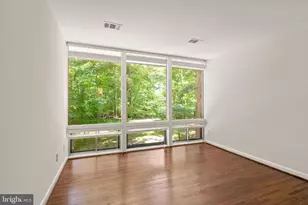 11609 Sourwood Ln, Reston, VA 20191 - Photo 51