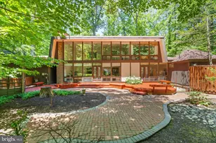 11609 Sourwood Ln, Reston, VA 20191 - Photo 61