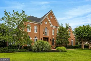 2006 Lord Fairfax Rd, Vienna, VA 22182 - Photo 1