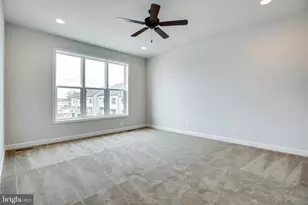 4488 Lateleaf Trl, Fairfax, VA 22030 - Photo 21
