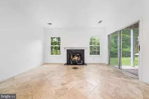 2912 Yarling Ct, Falls Church, VA 22042 - Photo 11