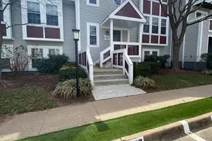 12891 Grays Pointe Rd, Fairfax, VA 22033 - Photo 1