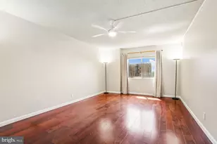 5901 Mt Eagle Dr, Alexandria, VA 22303 - Photo 31