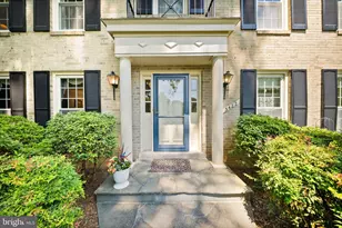 3422 Tilton Valley Dr, Fairfax, VA 22033 - Photo 3