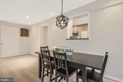 7011 Kenfig Place, Falls Church, VA 22042 - Photo 11