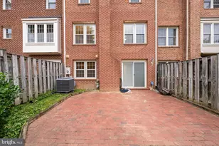 10139 Oakwood Chase Ct, Oakton, VA 22124 - Photo 31