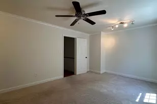6809 McLean Province Cir, Falls Church, VA 22043 - Photo 15