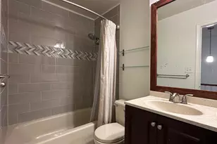 6809 McLean Province Cir, Falls Church, VA 22043 - Photo 17