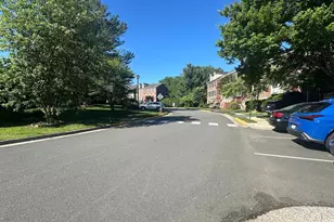 6809 McLean Province Cir, Falls Church, VA 22043 - Photo 21