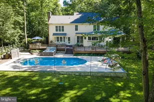 6811 Brimstone Ln, Fairfax Station, VA 22039 - Photo 3