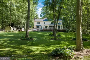6811 Brimstone Ln, Fairfax Station, VA 22039 - Photo 7