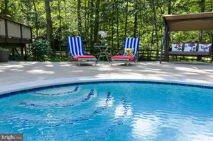 6811 Brimstone Ln, Fairfax Station, VA 22039 - Photo 5