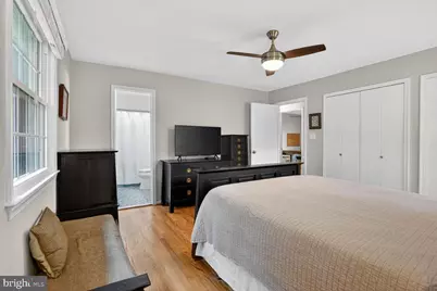 5024 Portsmouth Road, Fairfax, VA 22032 - Photo 17