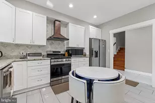 3925 Ashwood Pl, Falls Church, VA 22041 - Photo 21