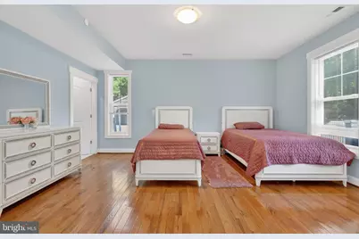 3925 Ashwood Place, Falls Church, VA 22041 - Photo 29
