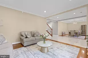 3925 Ashwood Pl, Falls Church, VA 22041 - Photo 11