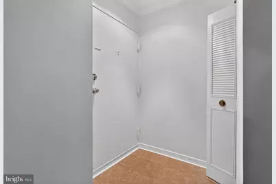3330 Woodburn Village Drive #33, Annandale, VA 22003 - Photo 5