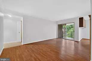 3330 Woodburn Village Dr, Annandale, VA 22003 - Photo 7