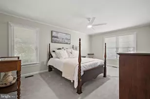 9127 Scott St, Springfield, VA 22153 - Photo 9