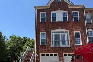 13642 Flying Squirrel Dr, Herndon, VA 20171 - Photo 1