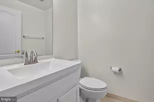 13642 Flying Squirrel Dr, Herndon, VA 20171 - Photo 19