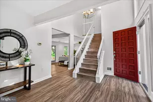 9013 Fort Craig Dr, Burke, VA 22015 - Photo 5