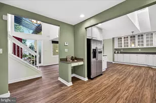 9013 Fort Craig Dr, Burke, VA 22015 - Photo 15