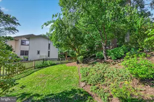 9013 Fort Craig Dr, Burke, VA 22015 - Photo 59