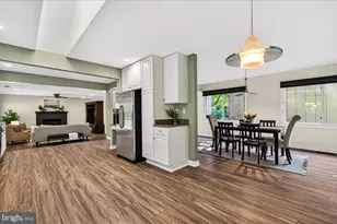 9013 Fort Craig Dr, Burke, VA 22015 - Photo 13