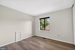 9013 Fort Craig Dr, Burke, VA 22015 - Photo 45