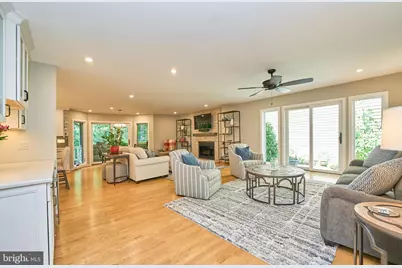 1402 Hemingway Court, Reston, VA 20194 - Photo 11