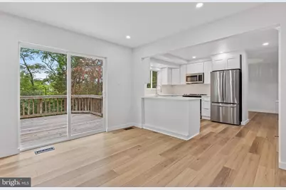 6139 Franconia Station Lane, Alexandria, VA 22310 - Photo 11
