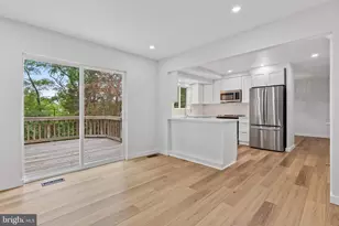 6139 Franconia Station Ln, Alexandria, VA 22310 - Photo 11