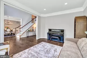 3961 Woodberry Meadow Dr, Fairfax, VA 22033 - Photo 9
