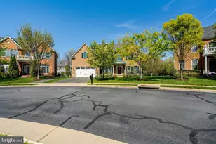 3961 Woodberry Meadow Dr, Fairfax, VA 22033 - Photo 95