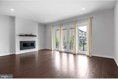4484 Lateleaf Trail, Fairfax, VA 22030 - Photo 11