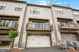 4484 Lateleaf Trl, Fairfax, VA 22030 - Photo 31