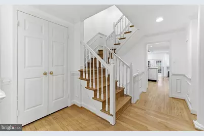 6659 Madison McLean Drive, McLean, VA 22101 - Photo 3