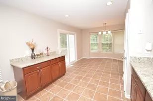 6504 Castine Ln, Springfield, VA 22150 - Photo 9