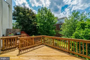 2122 Hutchison Grove Ct, Falls Church, VA 22043 - Photo 25